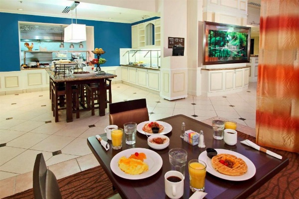 Hilton Garden Inn Fort Lauderdale/Hollywood Airport image 18